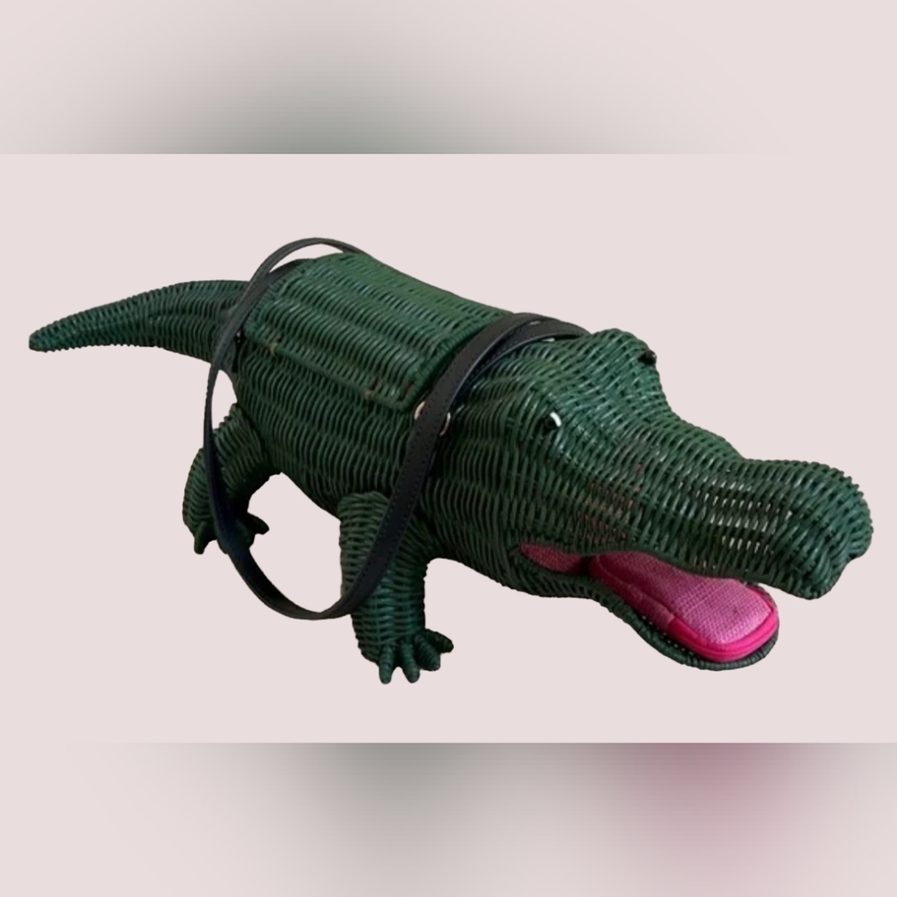 Wicker Darling Crocogator